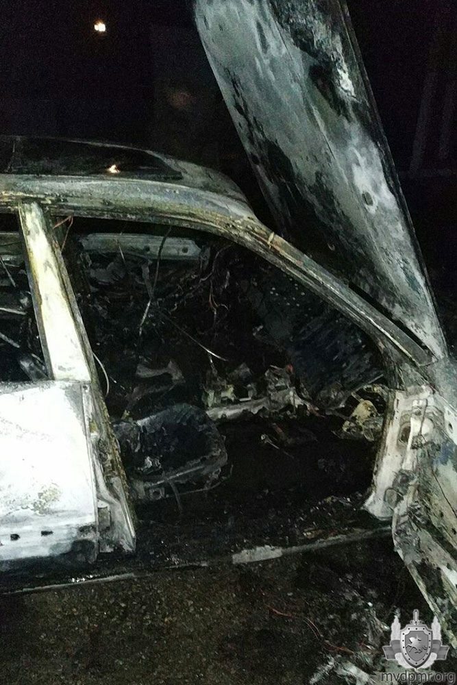 Житель Дубоссар лишился автомобиля, на котором работал - машина выгорела