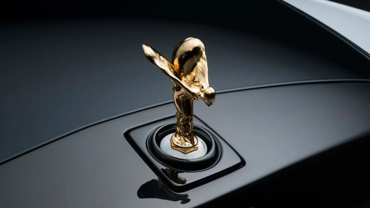 Rolls-Royce презентовал самый дорогой и самый роскошный седан в мире за $3,3 миллиона