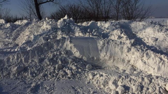 Дорогу в Бэчой занесло снегом
