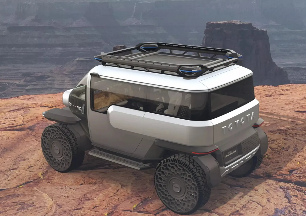 Представлен самый необычный внедорожник Toyota