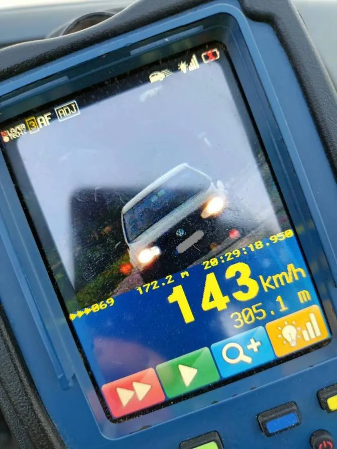 В Единцах автоледи оштрафована за превышение лимита скорости на 103 км/ч