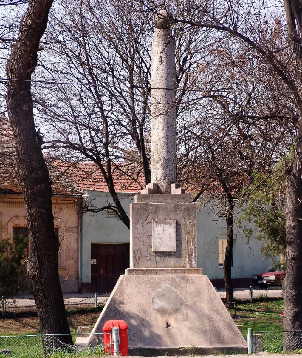 В румынском Араде хотят демонтировать памятник советским солдатам