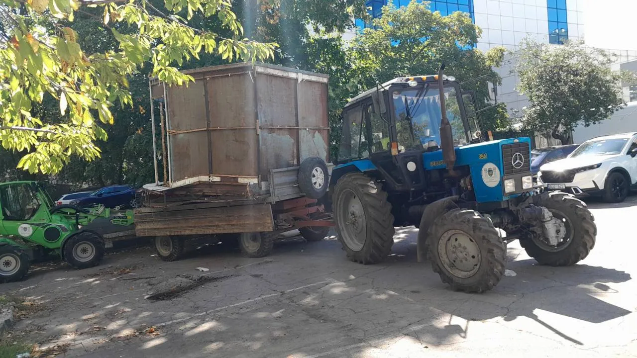 O gheretă din sectorul Ciocana, amplasată ilegal, demontată și evacuată