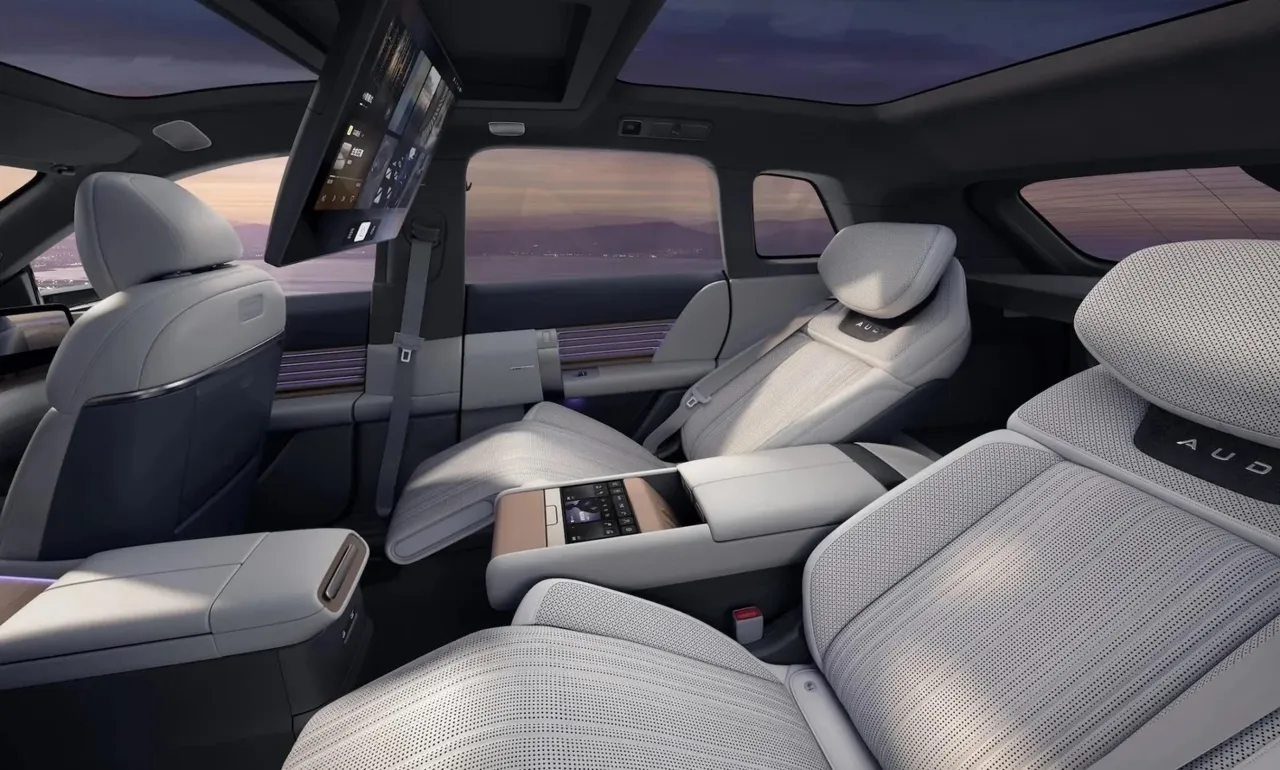 Audi показала электрический аналог Q8 за $35 000