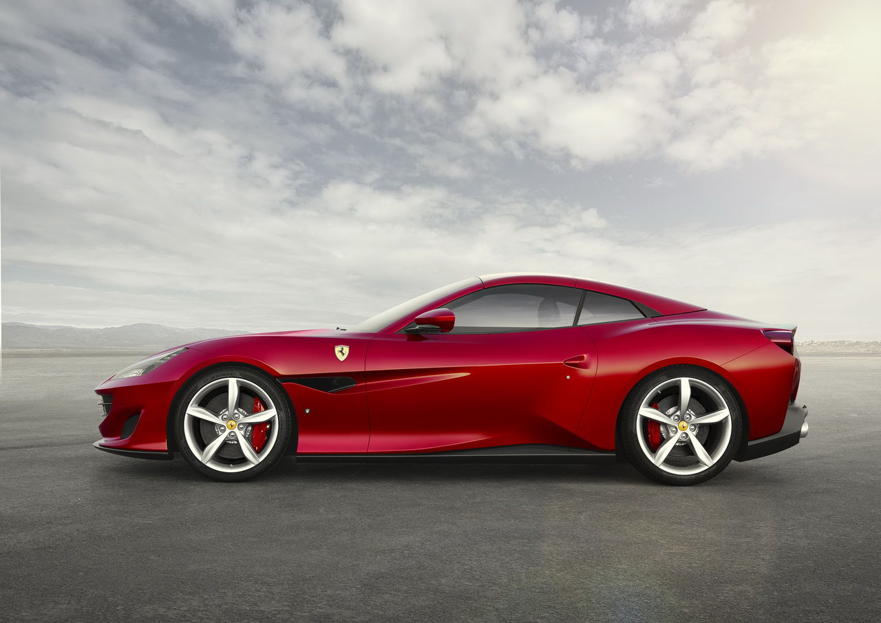 Cum arată si cât costă noul automobil Ferrari