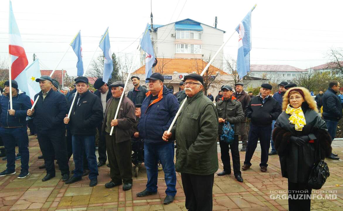 В Комрате на митинге требовали освобождения Константинова и Тютина