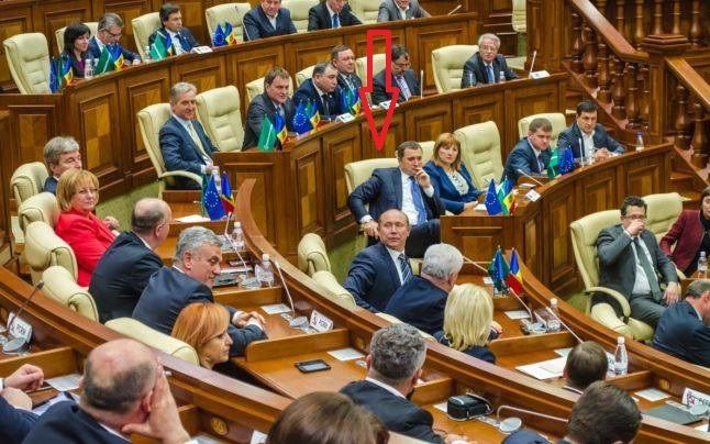 В новом парламенте Майя Санду будет сидеть в том же кресле, где раньше заседал Влад Филат