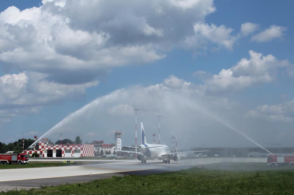 FlyOne пополнила свой флот еще одним самолетом Airbus A320 ®