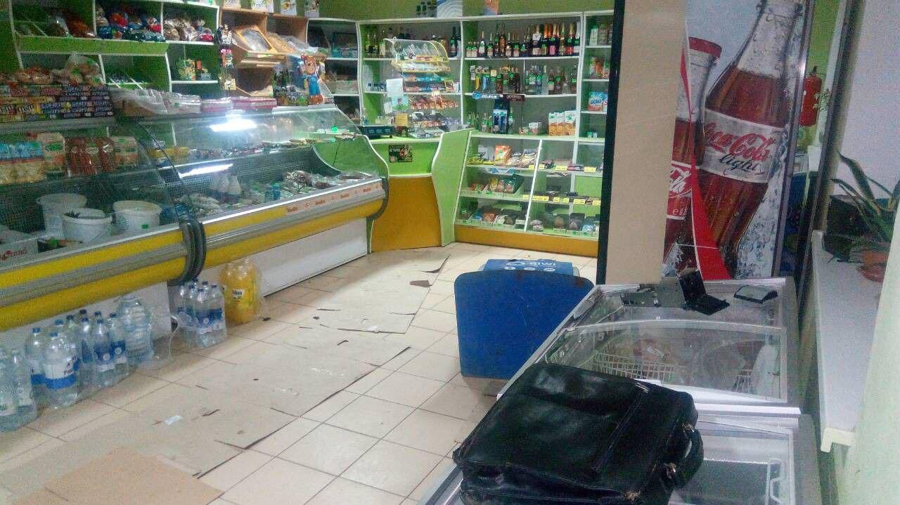 Prins în flagrant: Un bărbat jefuia un terminal de plăți din Ungheni