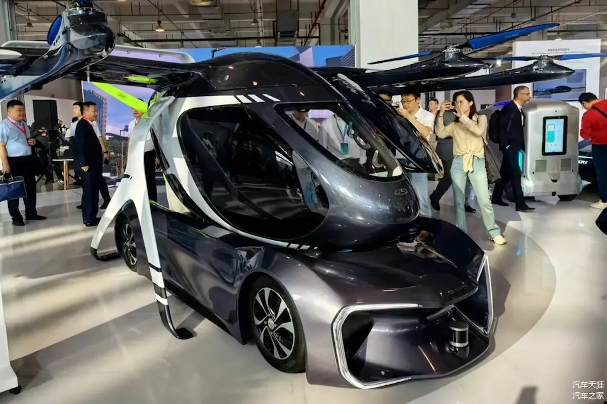 Китайская компания Chery показала прототип летающего автомобиля — без руля и педали газа