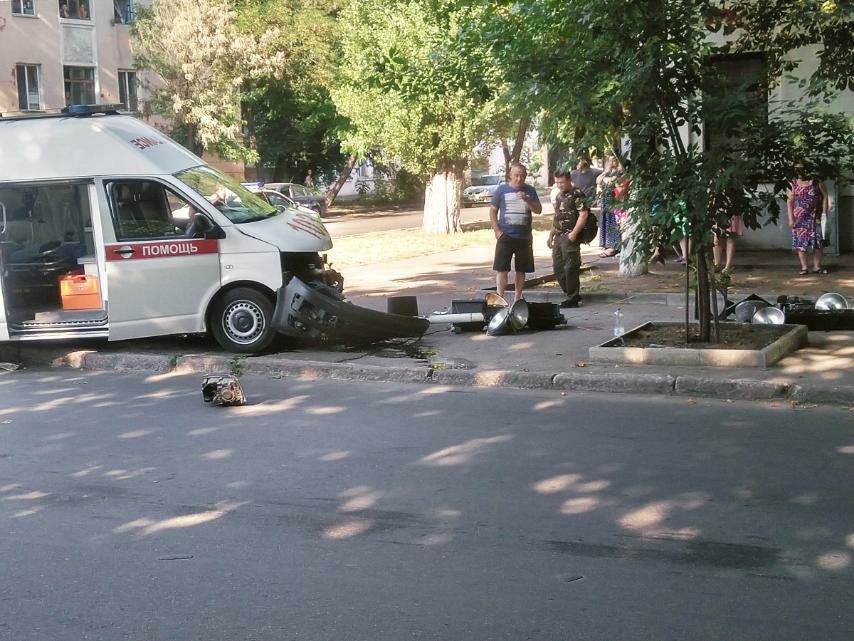 В Тирасполе машина скорой помощи попала в аварию
