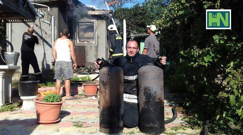В Хынчештах замыкание привело к пожару, который уничтожил 70% дома