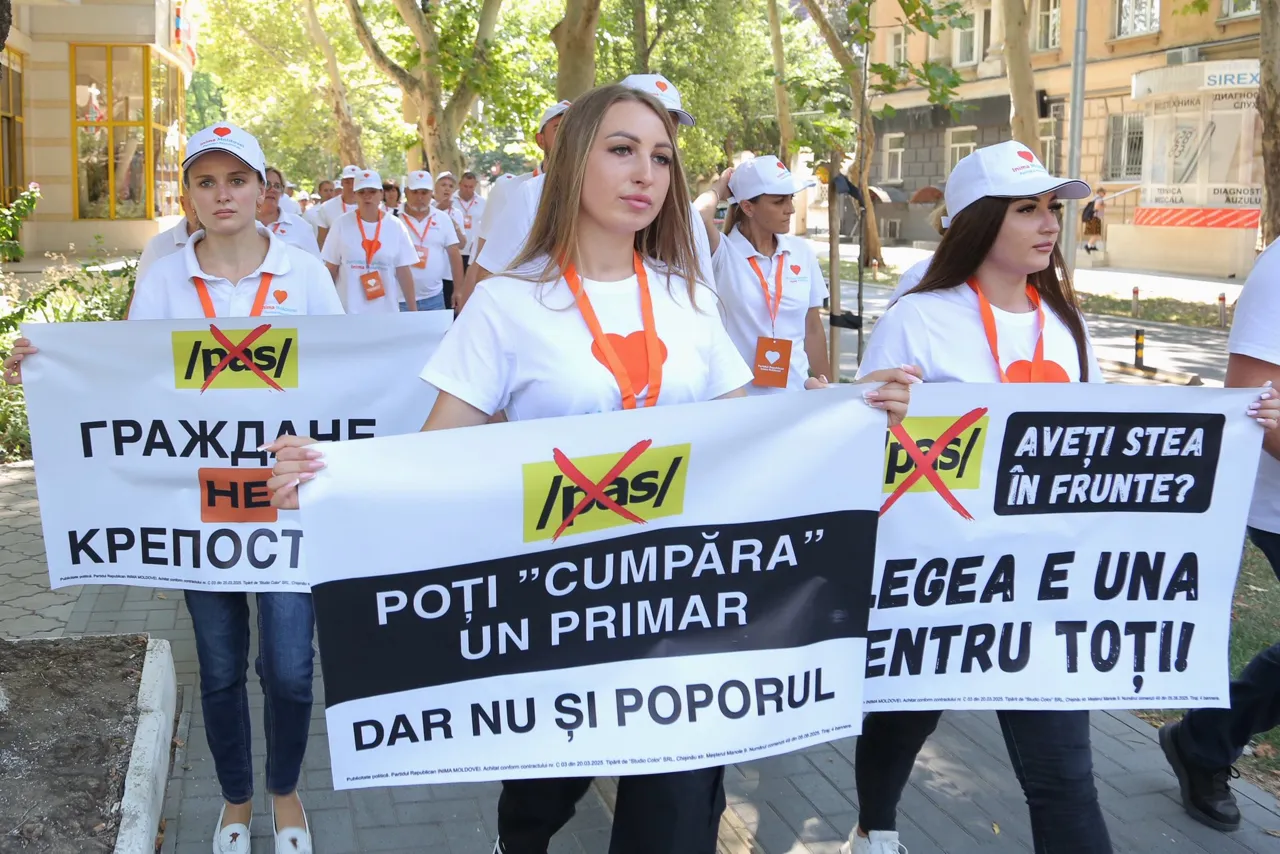 PAS cere Comisiei Electorale Centralei să interzică opoziției utilizarea simbolicii sale la proteste