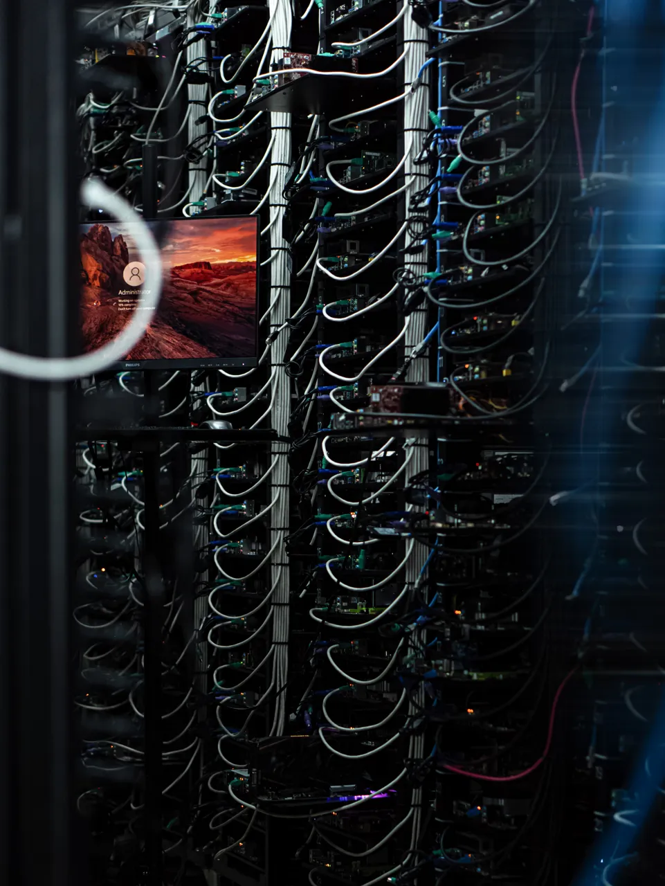 Мощные решения для AI: AlexHost запускает GPU серверы