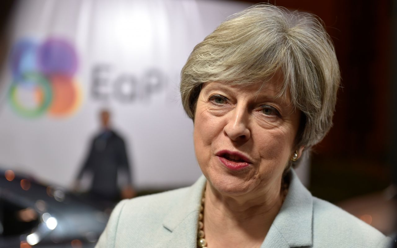 Marea Britanie: Premierul Theresa May, ținta unui complot terorist dejucat