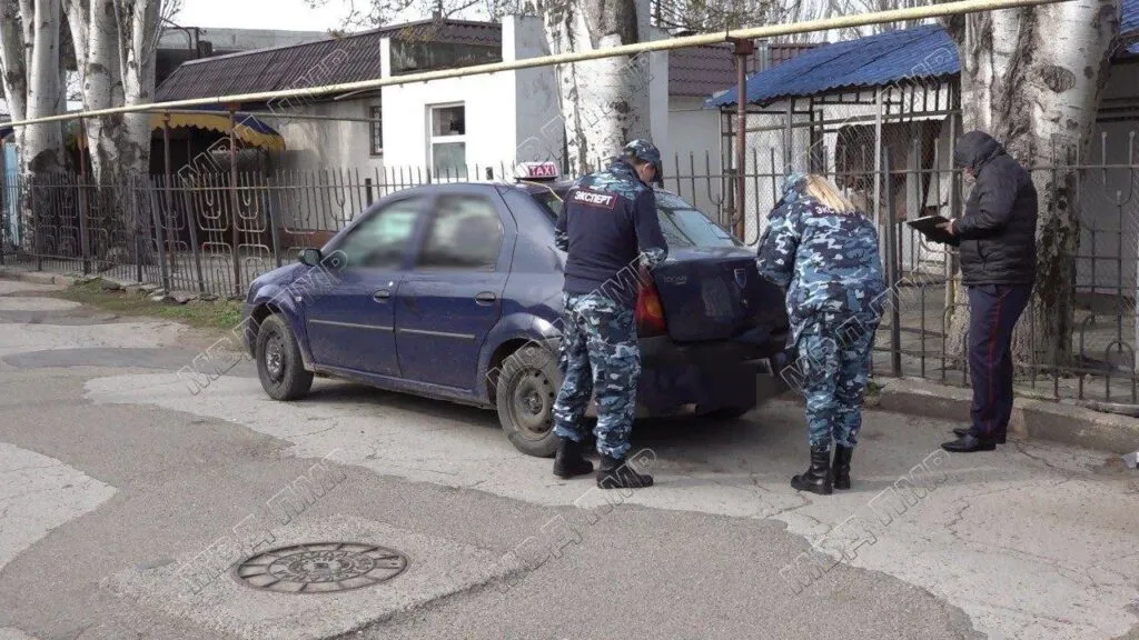 Șoferul de taxi ucis la Tiraspol avea multiple lovituri de cuțit
