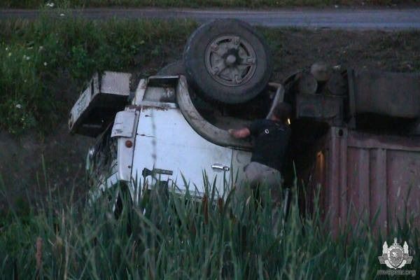 В Рыбнице перевернулся КамАЗ с металлоломом
