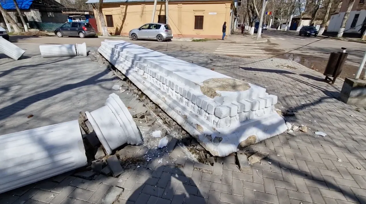 В Сороках зафиксирован ущерб из-за сильного ветра