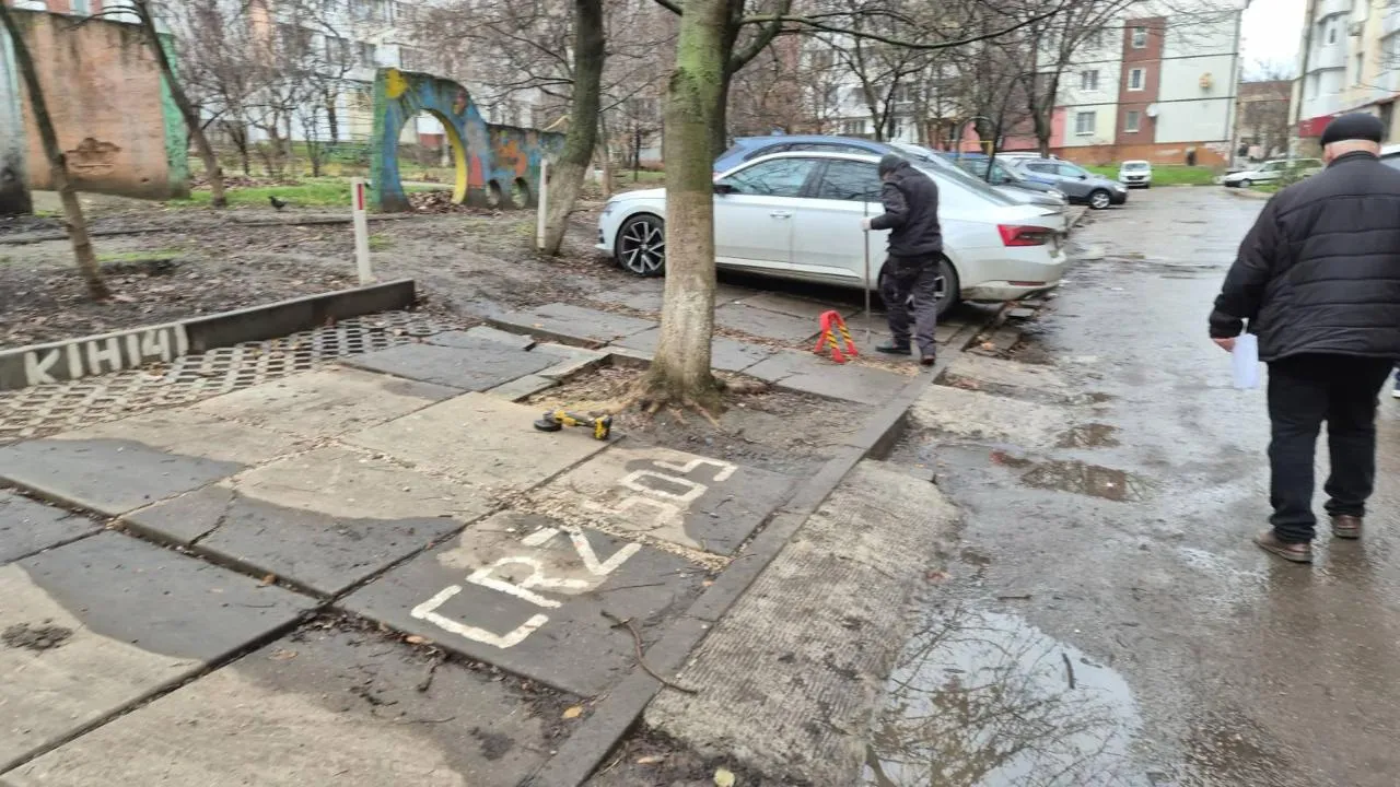 Dispozitivele de parcare, instalate ilegal, demontate la Ciocana