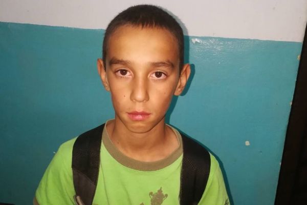 Un minor de 12 ani, dat dispărut. Părinții îl caută cu disperare