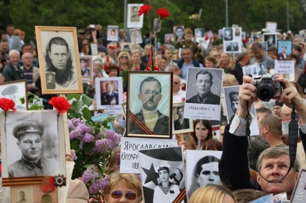 9 мая в Одессе: красные флаги, байкеры и задержания