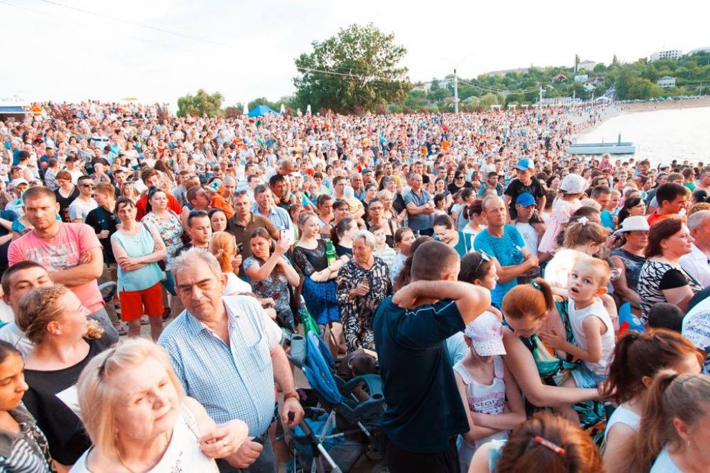 По распоряжению Илана Шора была открыта самая большая современная зона отдыха - озера Оргеева