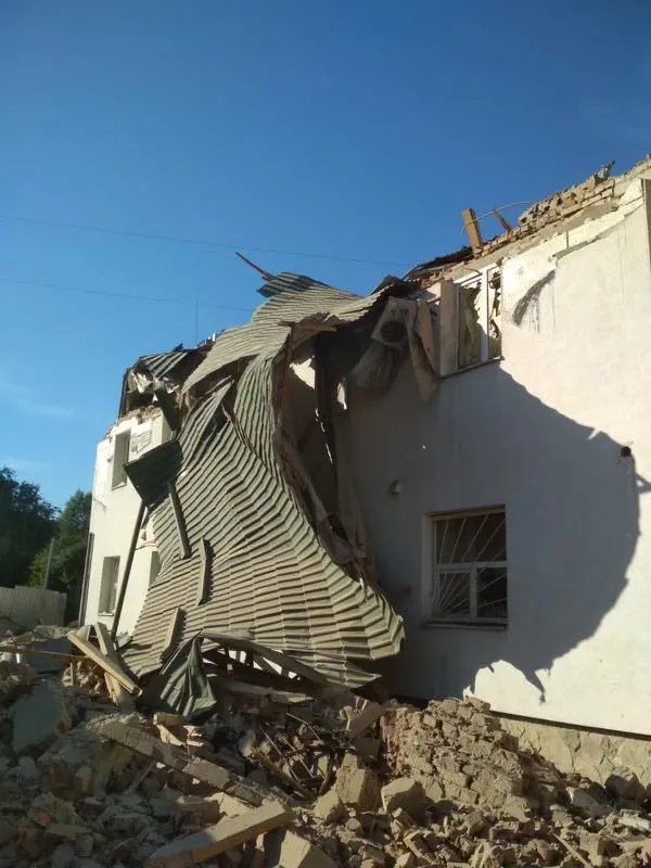 Во Львове из-за атаки дронов частично разрушен научно-исследовательский институт