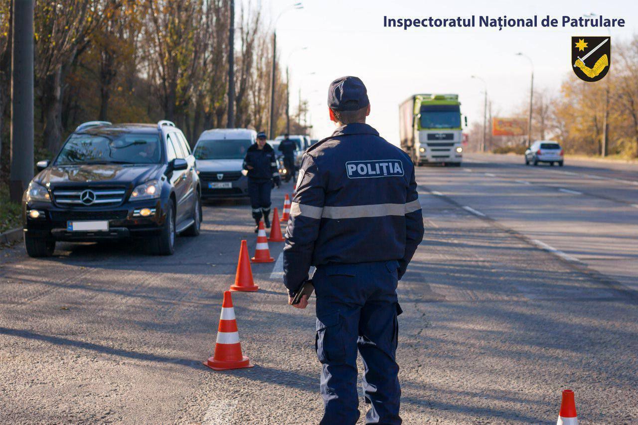Operațiune specială: Sute de șoferi au fost trași pe dreapta