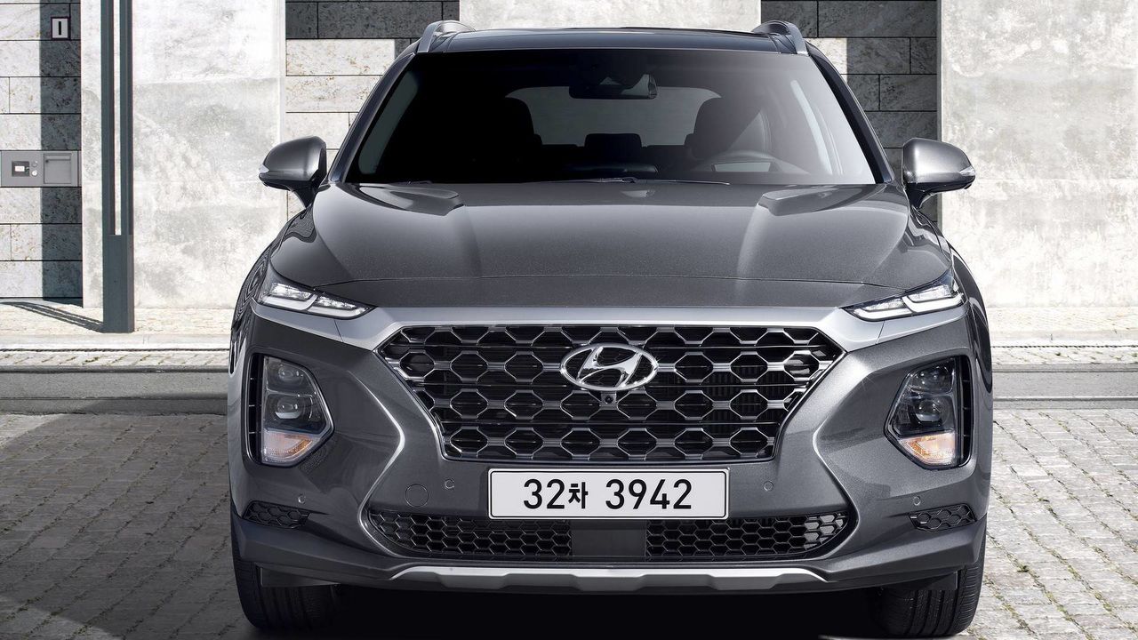 Hyundai рассекретила новое поколение кроссовера Santa Fe