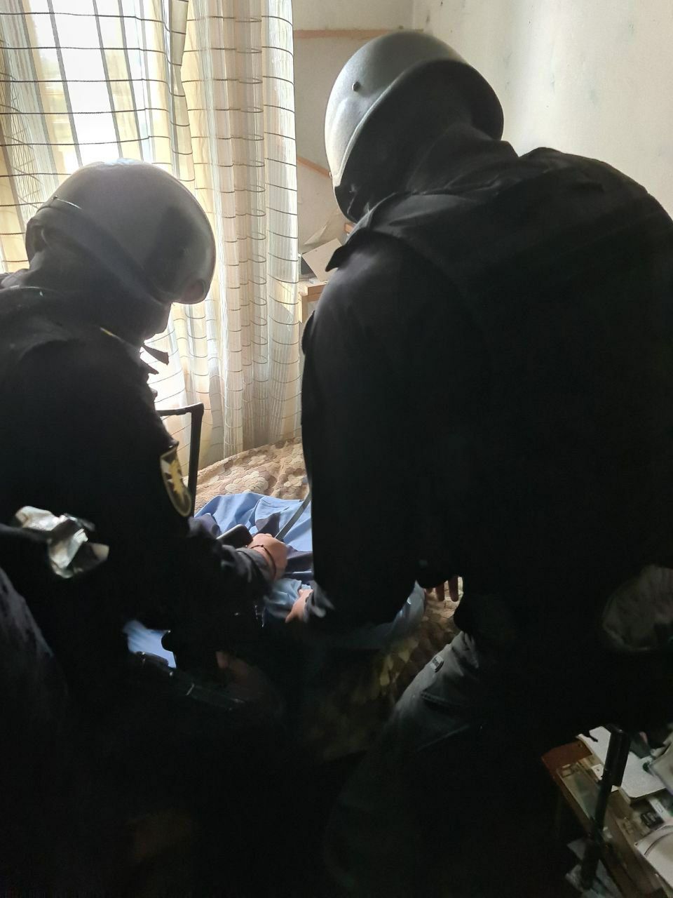 В Кишинёве мужчина взял в заложники двух человек
