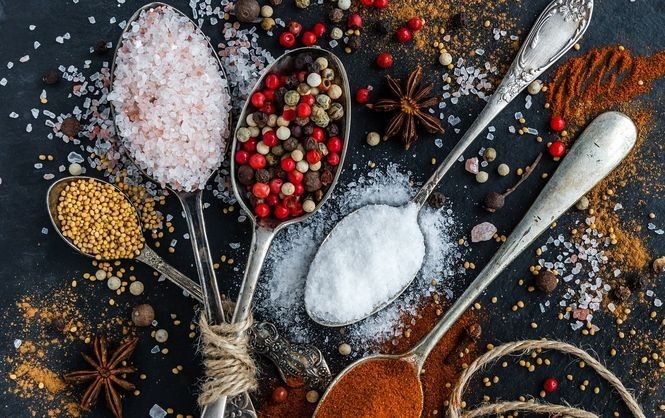 Топ-5 продуктов, которые стоит исключить из рациона женщин после 30 лет