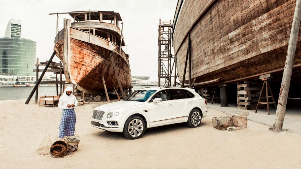 Bentley выпустит пять коллекционных авто Bentayga