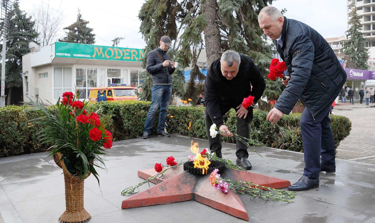 В Бельцах прошел марш в честь 73-летия освобождения города