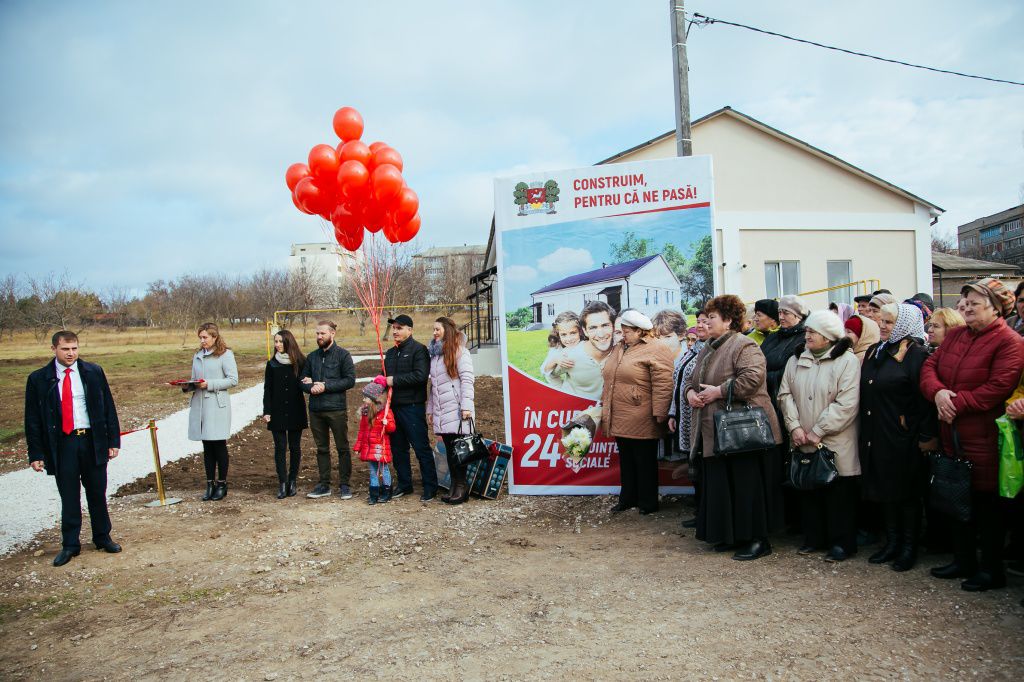 Бюджетники Оргеева получили свое жилье в рассрочку за 500 леев в месяц