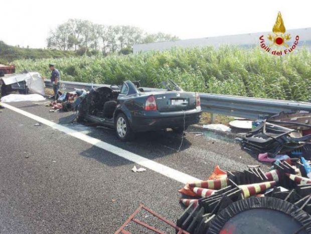Un moldovean și soția acestuia au murit în urma unui tragic accident, produs în Italia. Bebelușul de șase luni - în stare gravă