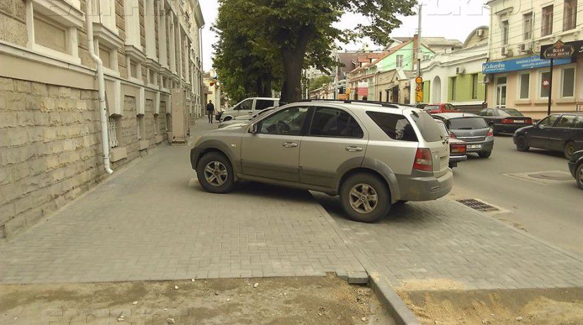 В Сети показали новую парковку на столичной улице Александри