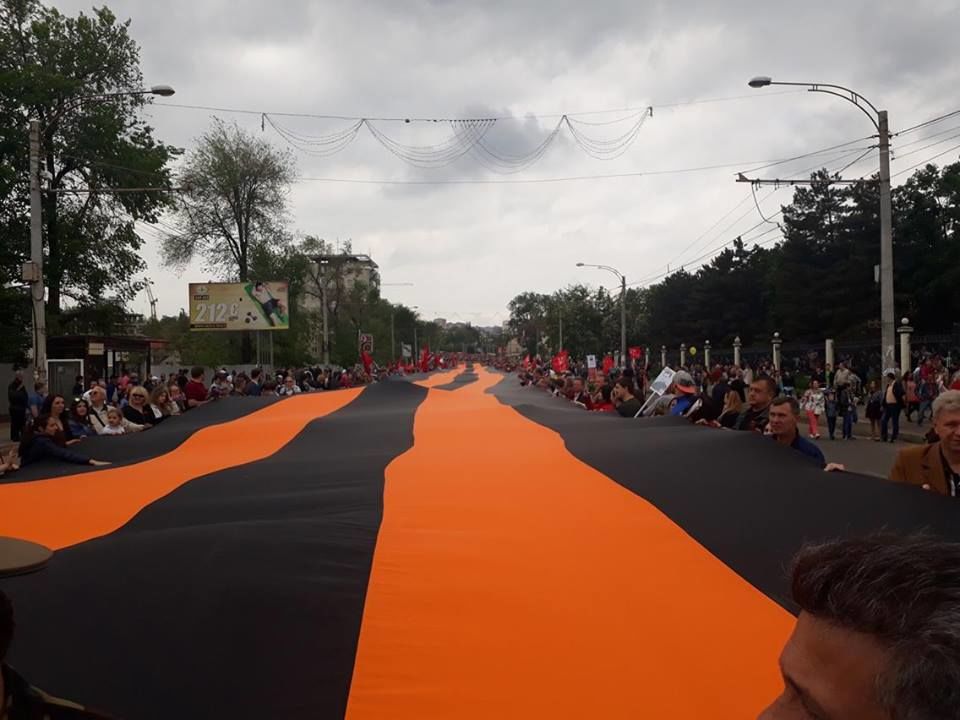 Рекордное Знамя Победы, развёрнутое советом «За Свободную Родину», объединило молдавский народ