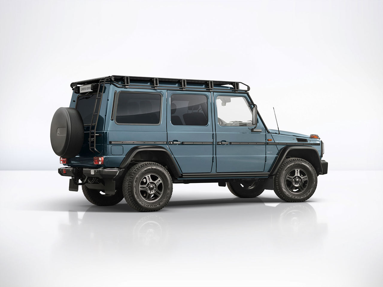 Mercedes Clasa G a primit trei ediții limitate: G 350 d, G 350 d Professional și G 500