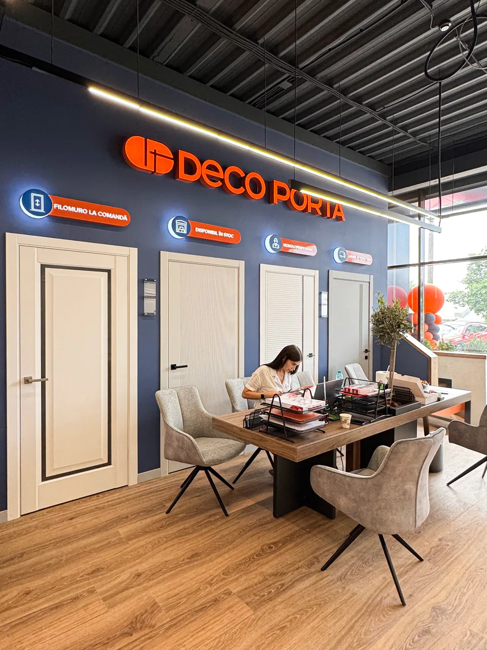 Deco Porta — новый шоурум с доступными ценами на двери, паркет, ламинат, SPC — всё в одном месте