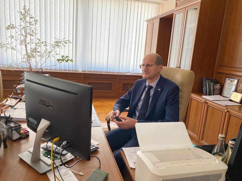 Пержу обсудил с международными чиновниками продбезопасность и последствия пандемии