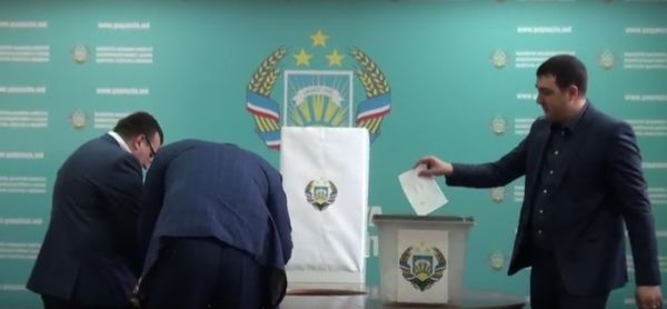 Избрание председателем в Народное Собрание Гагаузии человека от Демпартии обжалуют в суде