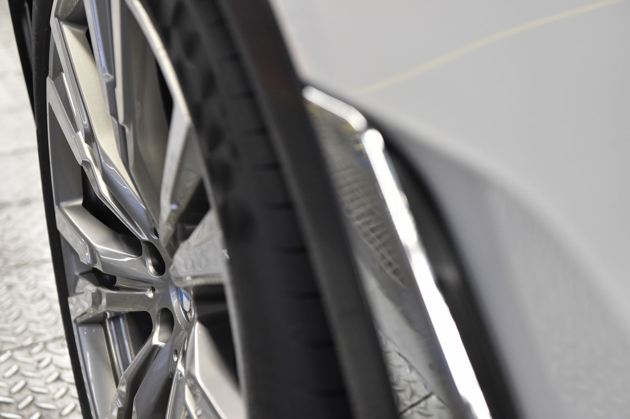 Gigantul BMW X7 e pe drum. Primele prototipuri au fost deja construite