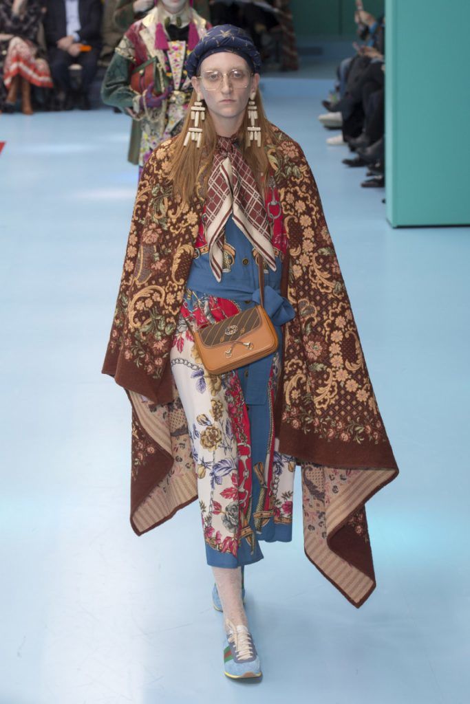 O moldoveancă a defilat în scandalosul show Gucci. În loc de genți-mulaje de capete
