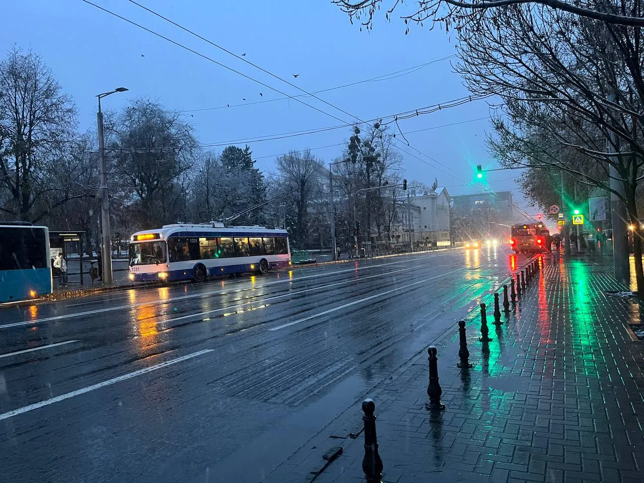 În Moldova a căzut prima zăpadă