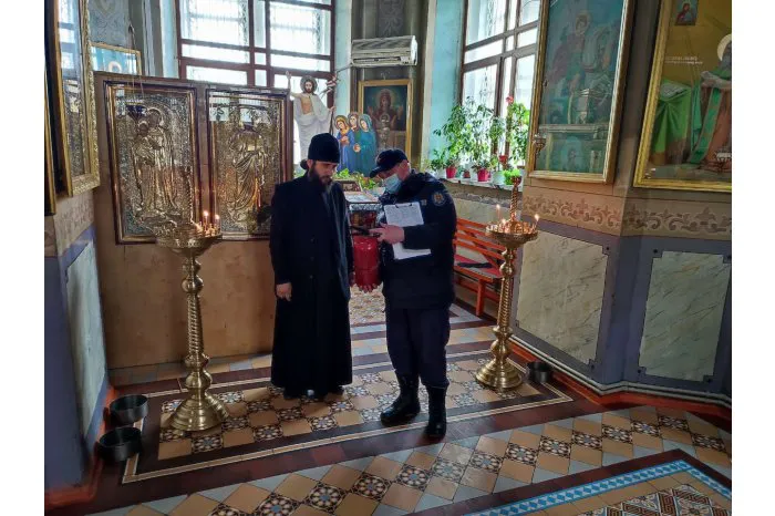 Пожарные проверили около 1 500 церквей в Молдове