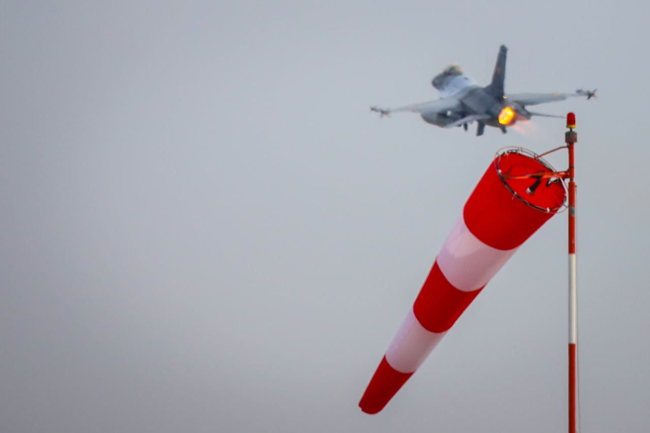 Румынские военные приобретут еще 36 американских истребителей F-16