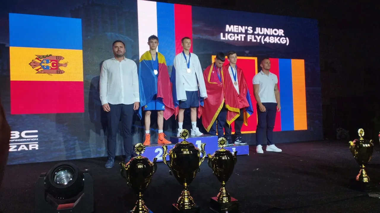 Молодёжная сборная Молдовы по боксу завоевала четыре медали на чемпионате Европы
