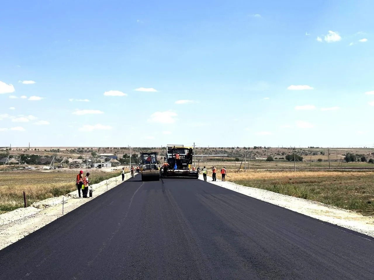 Construcția drumului M3 Chișinău - Comrat - Giurgiulești este în plină desfășurare