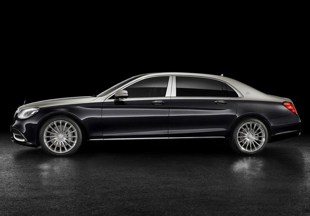 Опубликованы снимки нового Maybach S-Class