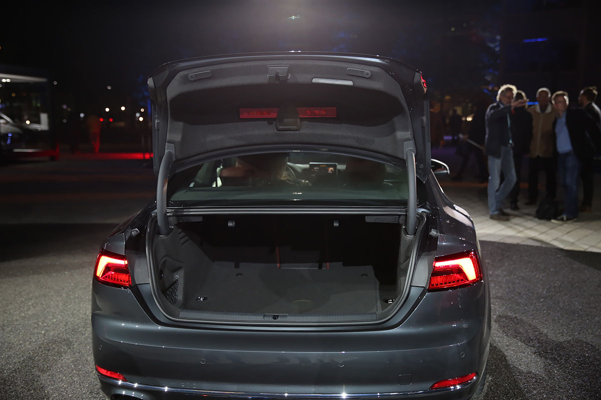 Audi представила купе A5 нового поколения